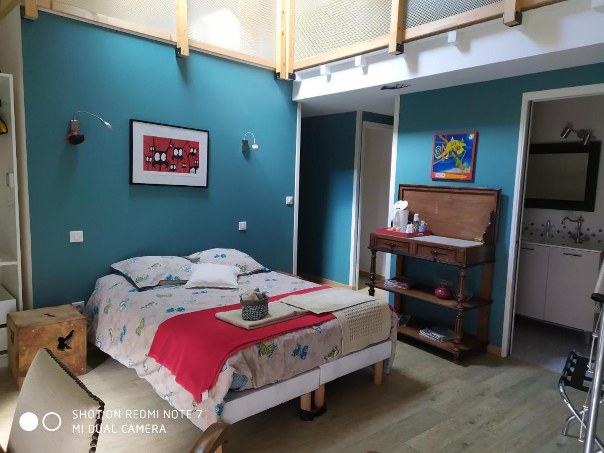 Le Nid D'Hirondelles Bed & Breakfast Perthes-en-Gatinais Exterior foto