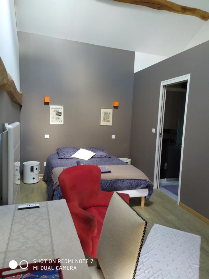 Le Nid D'Hirondelles Bed & Breakfast Perthes-en-Gatinais Exterior foto